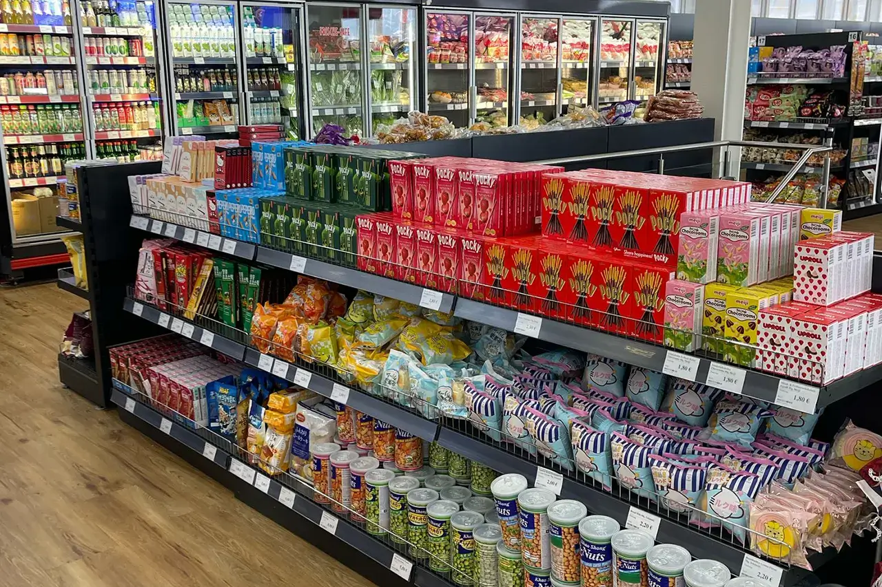 Sortiment Asia Lebensmittel Böblingen bei Stuttgart